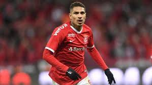 He led copa america in scoring in 2011 while playing for hamburger sv. Paolo Guerrero A Boca Juniors El Peruano Mi Deseo Es Estar En Inter De Porto Alegre Hasta El 2020 Fichajes 2020 Rpp Noticias