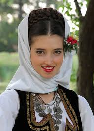 Discover the allure of Siberian culture through costumes