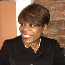 Darlene Stokes's Instagram, Twitter & Facebook