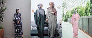 Namun tidak ada yang salah dengan badan yang gemuk bila kita percaya diri dan pandai dalam mix and match baju kita sehingga tetap modis dan keren. Untuk Perempuan Mungil Ini 5 Model Kaftan Yang Pas Dengan Tubuhmu Bukareview