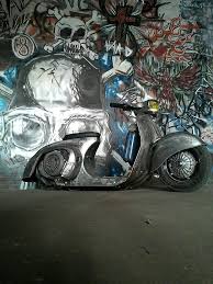 Indonesia's extreme vespa enthusiasts push customization limits in new video: Ok I M Not A Scooter Guy But This Thing Is Awesome Motos Geniales Motos Guapas Motos Personalizadas