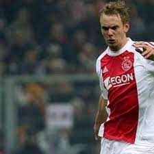 Luuk de jong (dutch pronunciation: M Gladbach De Jong Macht Seinem Bruder Schone Augen