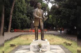 He expressed the growing national consciousness of many filipinos who opposed spanish colonial. The Sun Is Always Shining On A Jose Rizal Monument In The World