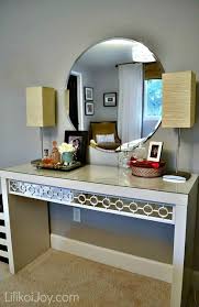 Pin By Gul Ulusoy On Makeup Vanity With Images Home Malm Dressing Table Furniture Makeover