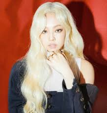 Girl Group Imagines Reactions Smuts Kim Blonde Kpop Hair Color Blackpink Jennie