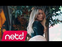 Ziynet sali'nin mart 2019 yılında dmc etiketiyle yayınlanan yepyeni şarkısı bana da söyle. Ziynet Sali Music Videos Stats And Photos Last Fm