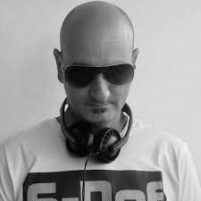 Stream Max Saba music