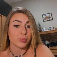 Shelby Gibson's Instagram, Twitter & Facebook