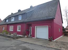 Derzeit 195 freie mietwohnungen in ganz helmbrechts. Kompakte Doppelhaushalfte Mit Garten Und Garage In Ruhiger Lage Von Helmbrechts Wolfrum Immobilienberatung Ihr Kompetenter Immobilienmakler