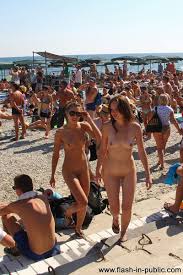 Outdoor Nude (+18) @jameslew2012 - Twitter Profile | TwStalker