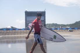Gabriel medina, rayssa leal, letícia bufoni e ítalo ferreira estão entre os atletas com promessa de medalha nas novas modalidades; Wkn37usdsb 7bm