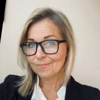 300+ "Roxanne Berger" profiles