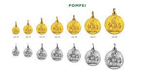 Viene fornito un certificato di garanzia che attesta il tipo di metallo di cui è composto il gioiello e che il prodotto è made in italy. Madonna Di Pompei Macorini Gioielli