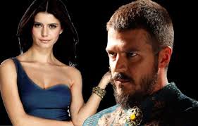 جديد مسلسل الممثلة بيرين سات انضمام الممثل محمد جنسور لمسلسل نتفلكس وسيكون شريك بيرين سات وانضمام الممثله ميليسا ايضا بدور شقيقة بيرين سينطلق التصوير في أقصى