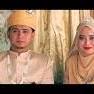 Bagaimanapun, hubungan itu tidak bertahan lama apabila dia bercerai dengan isteri pertama sebulan selepas berkahwin dengan isteri kedua. 1