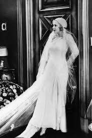 From may 27 to june 3, carrie's original wedding dress will be on. Vivienne Westwood Celebrates The 10th Anniversary Of The Famous Sex And The City Wedding Dress