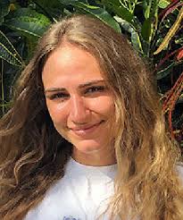 Elizabeth Moorman's Instagram, Twitter & Facebook