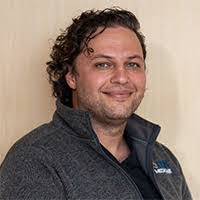 Marissa Hank's Instagram, Twitter & Facebook