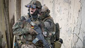 Far Right Extremism Probe Into Elite German Army Unit Opens News Dw 17 08 2017