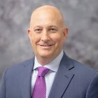 Correo electrónico y teléfono de Lisa Chaisson