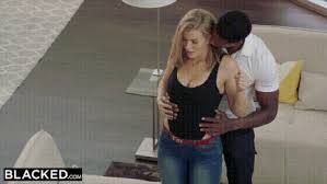 Lulu And Mia Melano Porn Gif | Pornhub.com