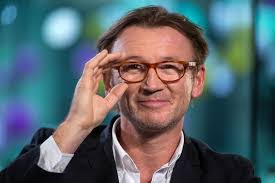 Hugh Hendry's Instagram, Twitter & Facebook