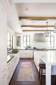 47 Stunning White Kichen Cabinet Decor Ideas With Photos For 2020 Kitchen Style Kitchen Cabinet Design New Kitchen Cabinets