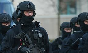 Bürgermeister entdeckt leiche in belgien. Berufssoldat Will Top Virologen Toten Gsg 9 Jagt Wald Rambo Mannersache