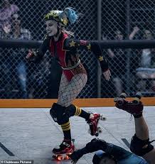 Roller Derby Harley Quinn Cosplay Birds Of Prey Pin On Mag