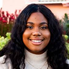 Candace Cross's Instagram, Twitter & Facebook