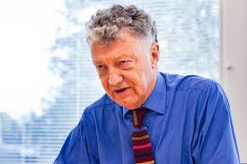 Labour peer went 'beyond legitimate scrutiny', says William Shawcross