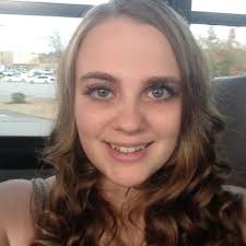 Tara Larkin Mott (@Tara_dactyl_464)