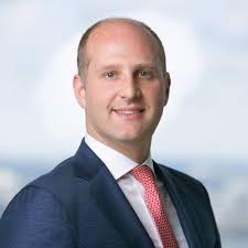 Adam Lauer's Instagram, Twitter & Facebook