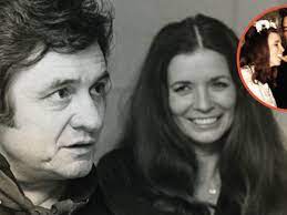 The Real Story Behind Johnny Cash And His Iconic Song Ring Of Fire Doyouremember