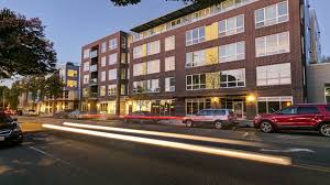 Quintessential city living, our open one bedroom makes the most of your square footage with carefully designed layouts. Springline Apartments 3220 California Ave Sw In West Seattle Equityapartments Com
