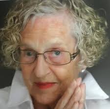 Wanda Wood's Instagram, Twitter & Facebook