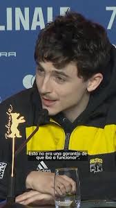 Timothée respondiendo que no siente que el éxito lo ha “pulverizado” al  igual como alguna vez escribió Bob Dylan a Johnny Cash 👀 , Timothée  menciona que ama las películas y quiere que funcionen ya que ...