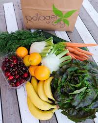 Je Viens De Me Faire Livrer Mon Panier Potagercity Et J Ai Deja Quasi Fini Toutes Les Cerises Passioncherry Mon Potager City Livraison De Fruits Et Le