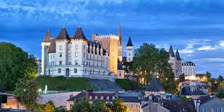 We did not find results for: Pau Le Seuil D Un Paradis Vert Guide De Voyage Pau Tarbes Lourdes