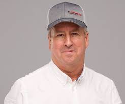 Jolene Wallace's Instagram, Twitter & Facebook