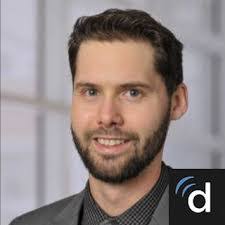 Sarah Lamarca's Instagram, Twitter & Facebook