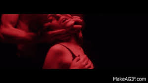 versul 1: îmi citeai în palmă linii. Carla S Dreams Pana La Sange Official Video On Make A Gif
