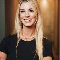 Brittany Meredith's Instagram, Twitter & Facebook