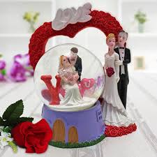 Chances are they already have most things that they need — especially if they recently got married and knocked off most of the items of their registry! Buy A Romantic Couple Gift Primogiftsindia