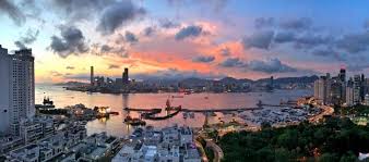 We've listed extra rooftop bars in kowloon and hong kong island at the end of the slideshow. The Best Rooftop Bars In Hong Kong To Grab A Drink At Yoga Wine Travel