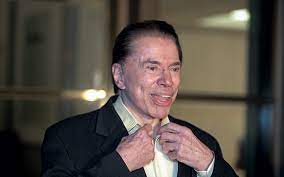 Ao longo de 70 anos, ele se tornou uma das. Silvio Santos Usa Cartada Contra A Globo E Anuncio De Tiago Leifert E Feito