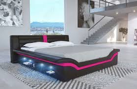 camas modernas panosundaki pin