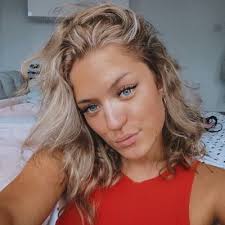 Lauren Speck (@lozza_speckx)