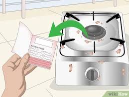 Llevar a cabo la limpieza de una cocina de gas es una tarea que puede parecer doble. 3 Formas De Limpiar Una Cocina De Acero Inoxidable