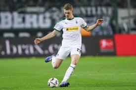 Chelsea Remain Interested In Bundesliga Ace Matthias Ginter